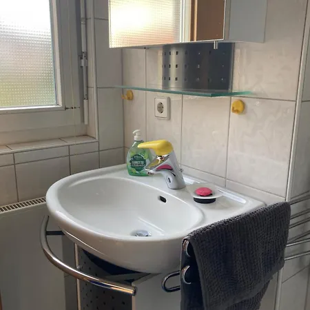 Gemuetliche In Esslingen * Hegensberg